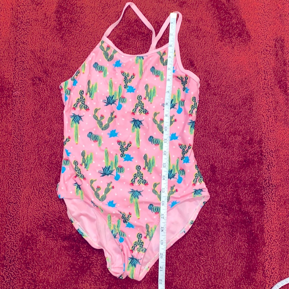 Old navy girls cactus pink large one piece bathing suit